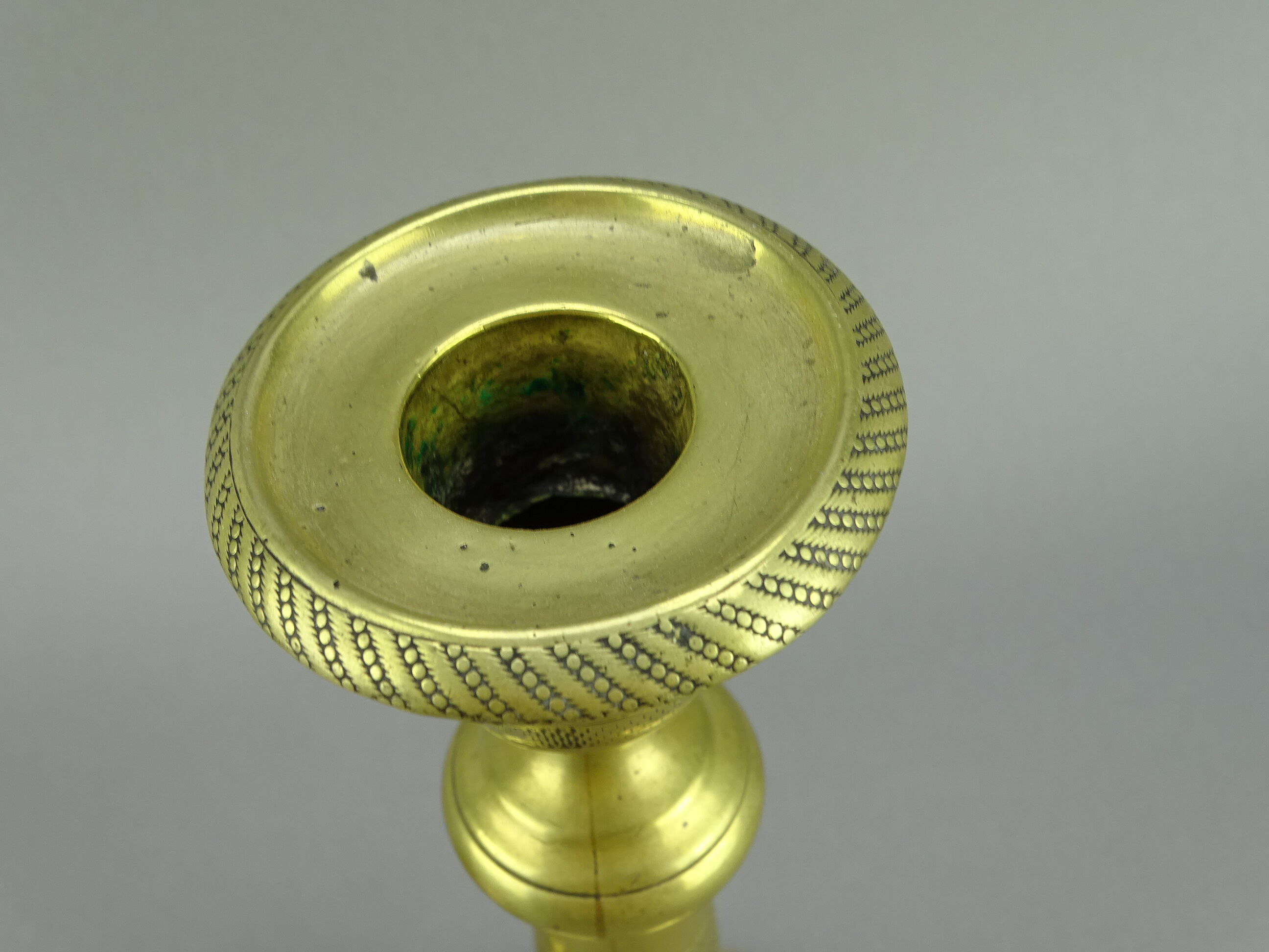 Pair of vintage candlesticks Restoration