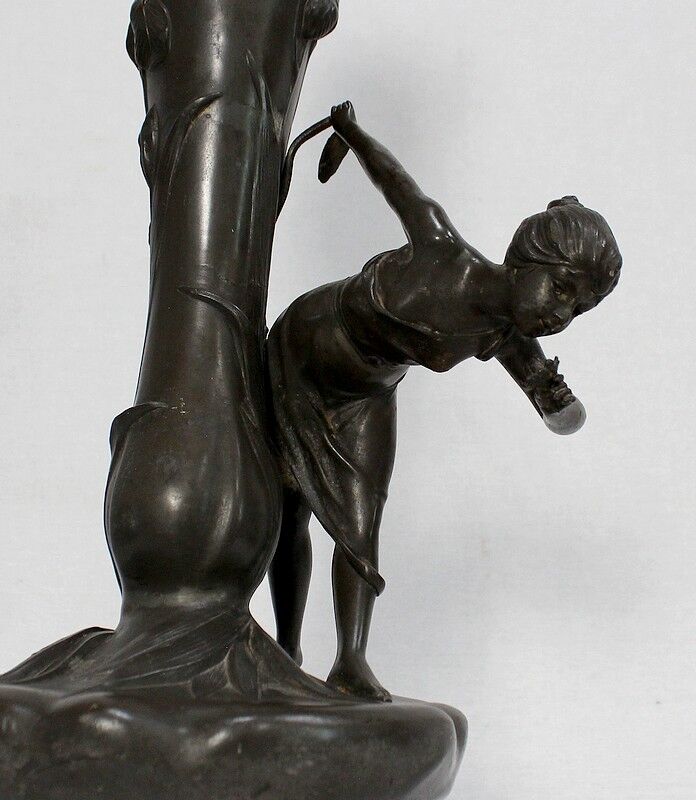 Pewter vase, "Young woman picking a water lily", signed P. Jean, Art Nouveau early twentieth century
