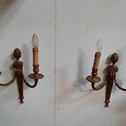Paire d'appliques en bronze style Louis XVI