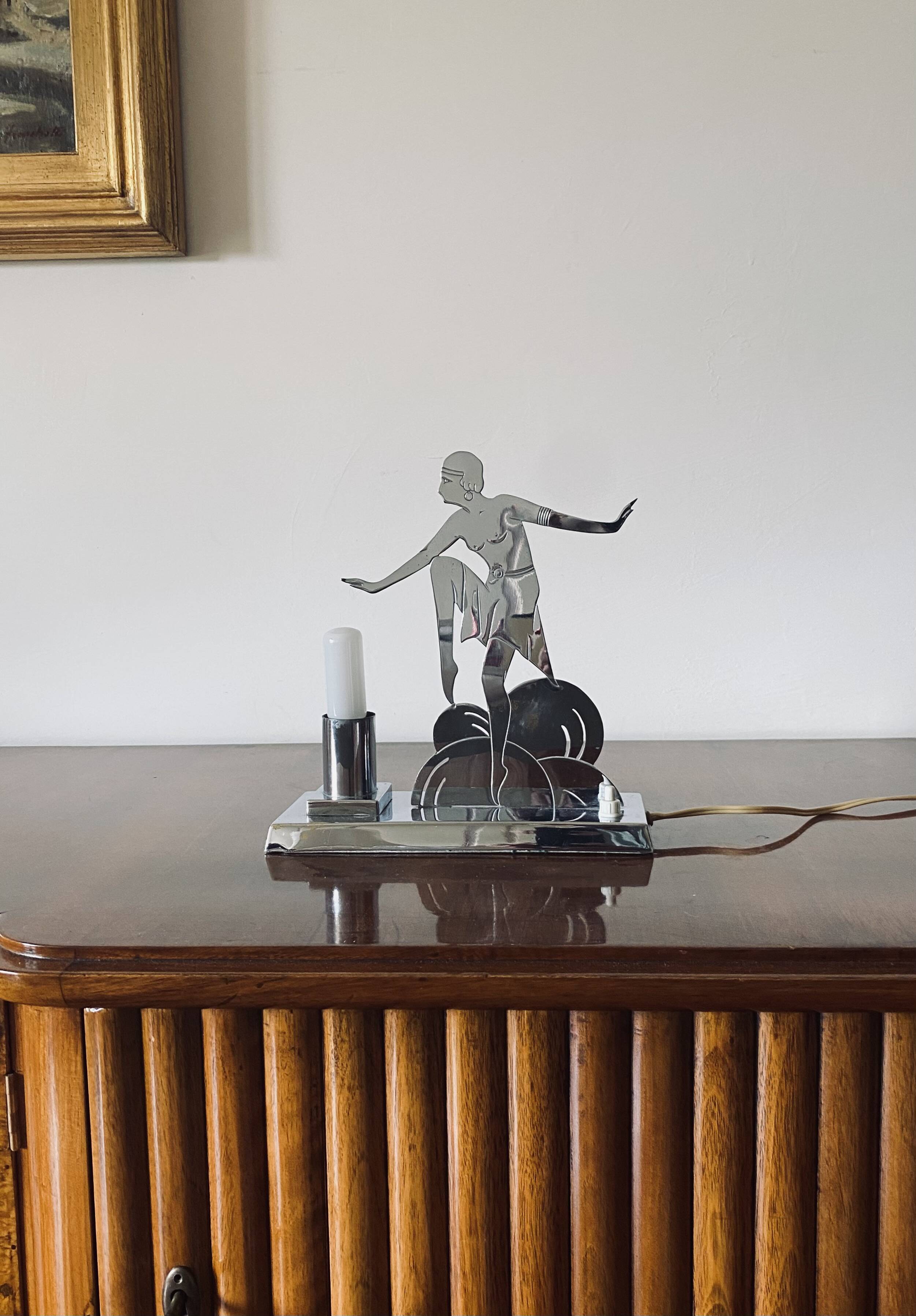 Art Déco Charleston Dancer cubist Table Lamp, LW Paris France, circa 1930
