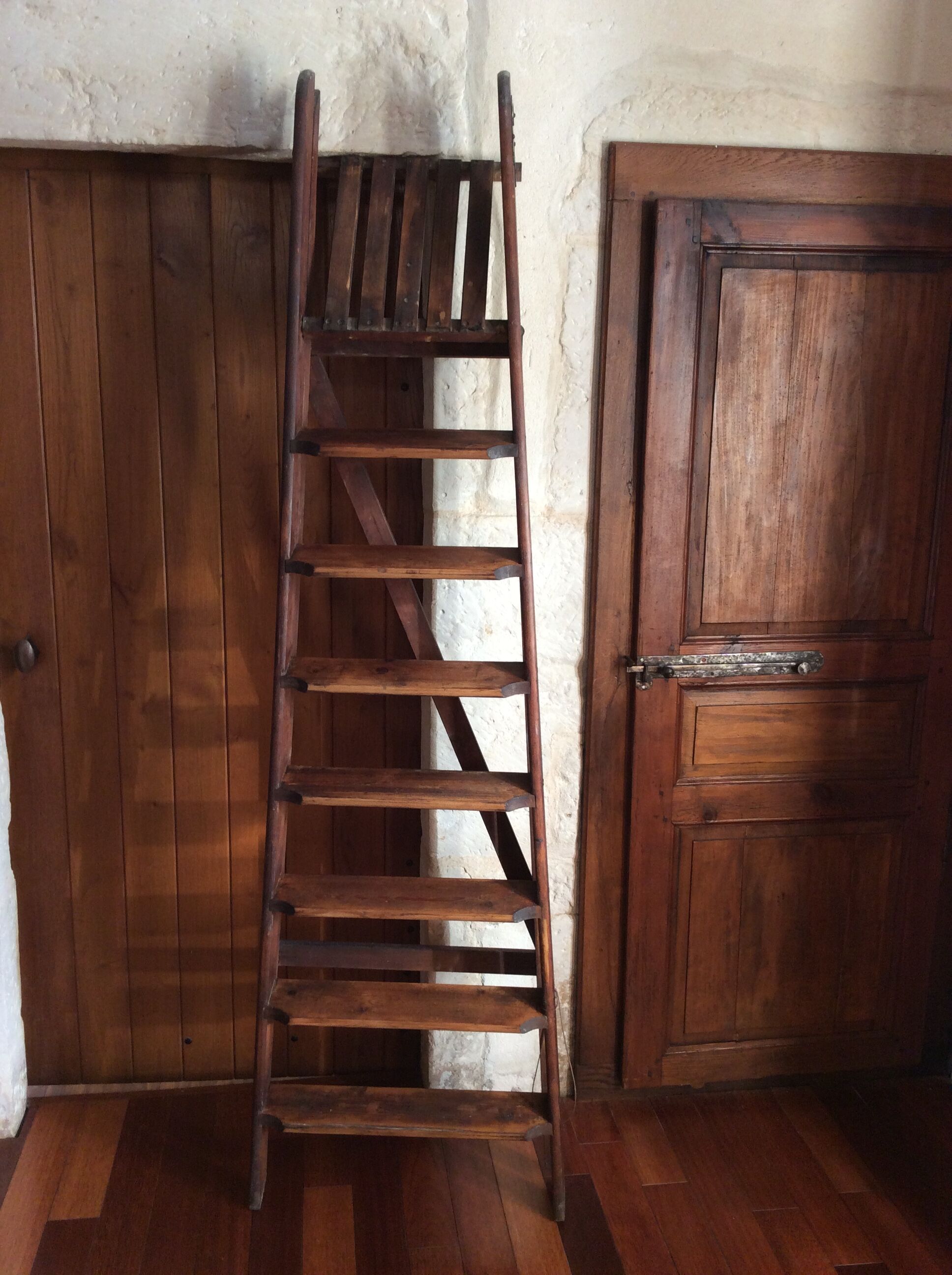 Stepladder 7 vintage wooden steps