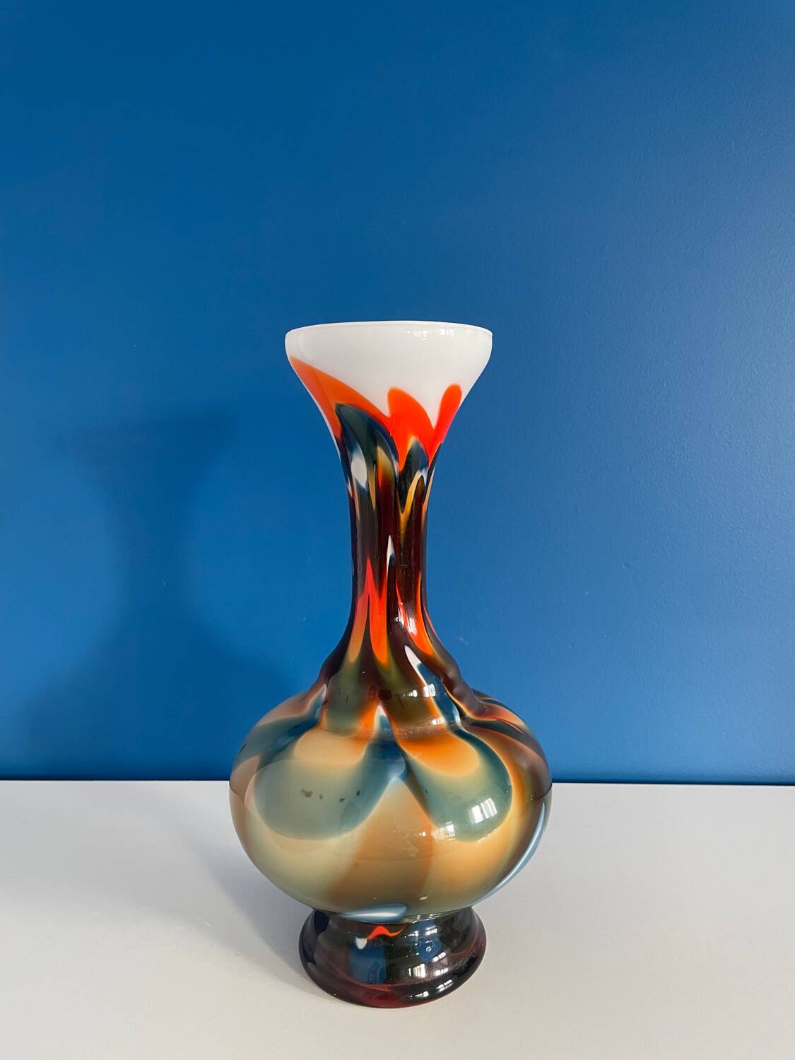 Vase opaline orange marron