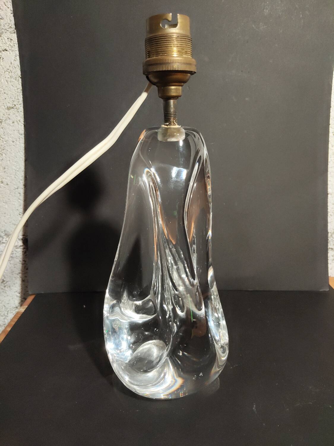 Modernist crystal lamp sculpture signed Schneider Paris France