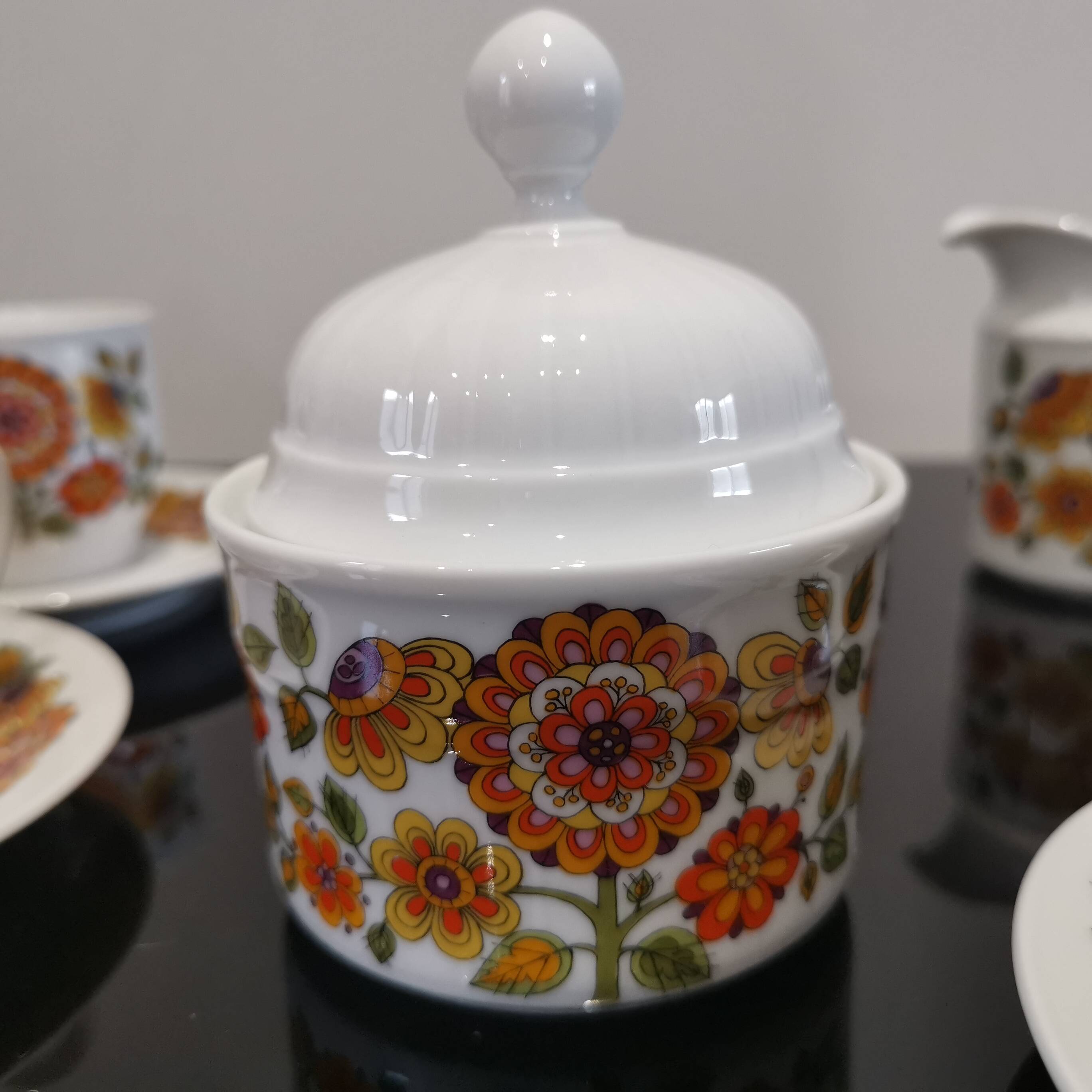 Porcelain coffee service Model Regina Bavaria Germany Vintage70'S