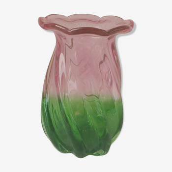 Vase en verre bicolor torsade années 70'