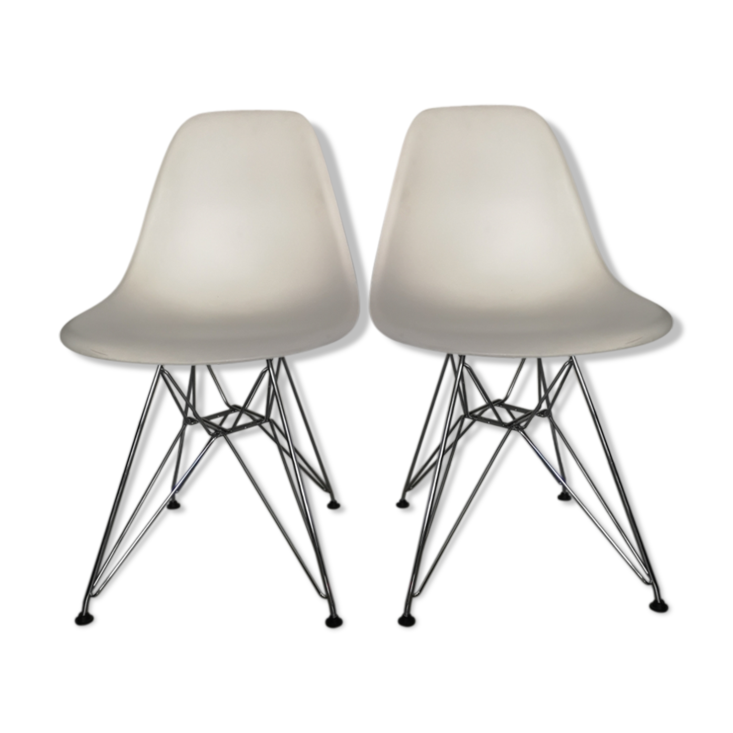 DSR chairs by Charles and Ray Eames for Vitra