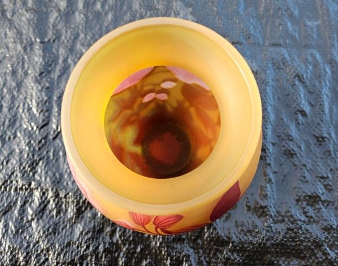 Art Nouveau vase by Émile Gallé - Cameo glass with yellow and pink floral design.
