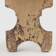 Tabouret bas en bois peint de forme rustique, France vers 1900