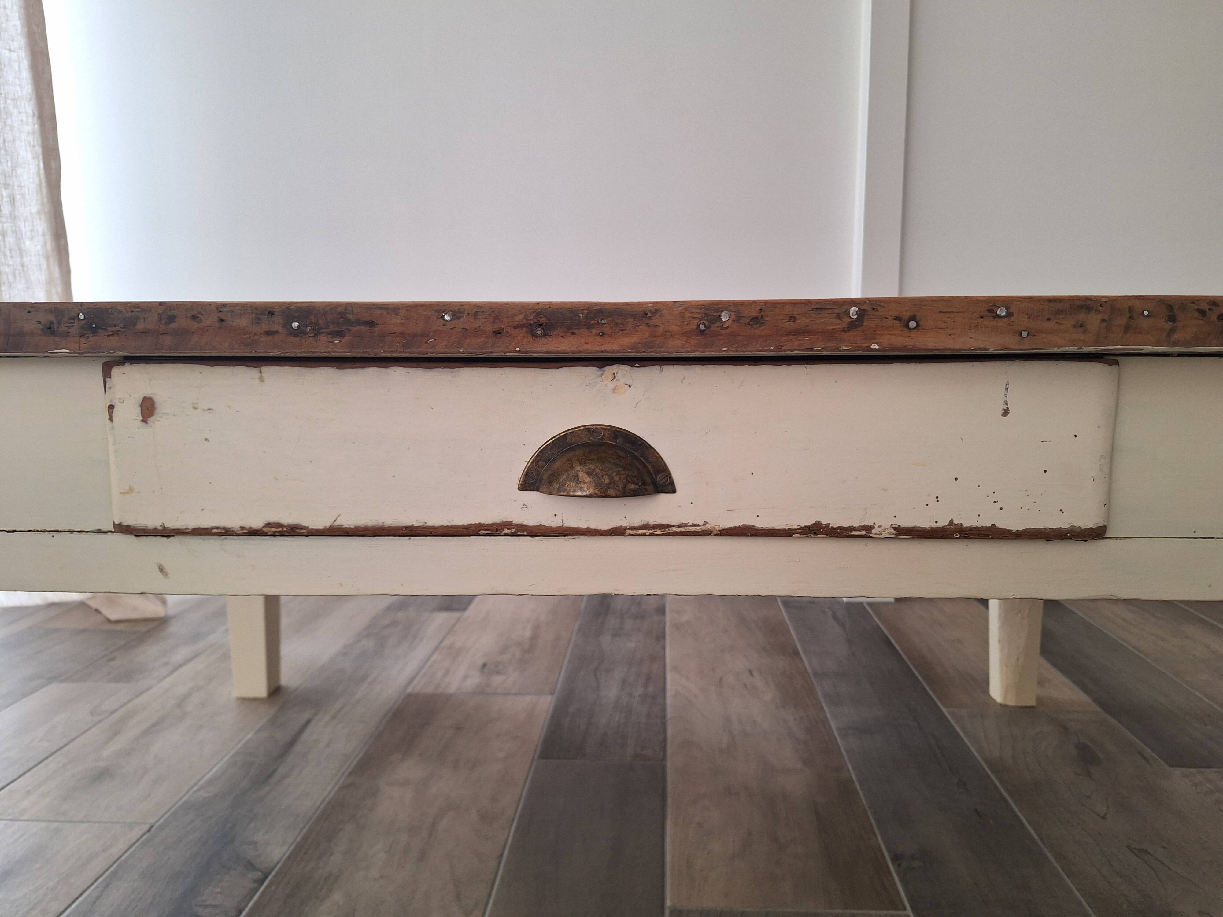 Country farmhouse coffee table