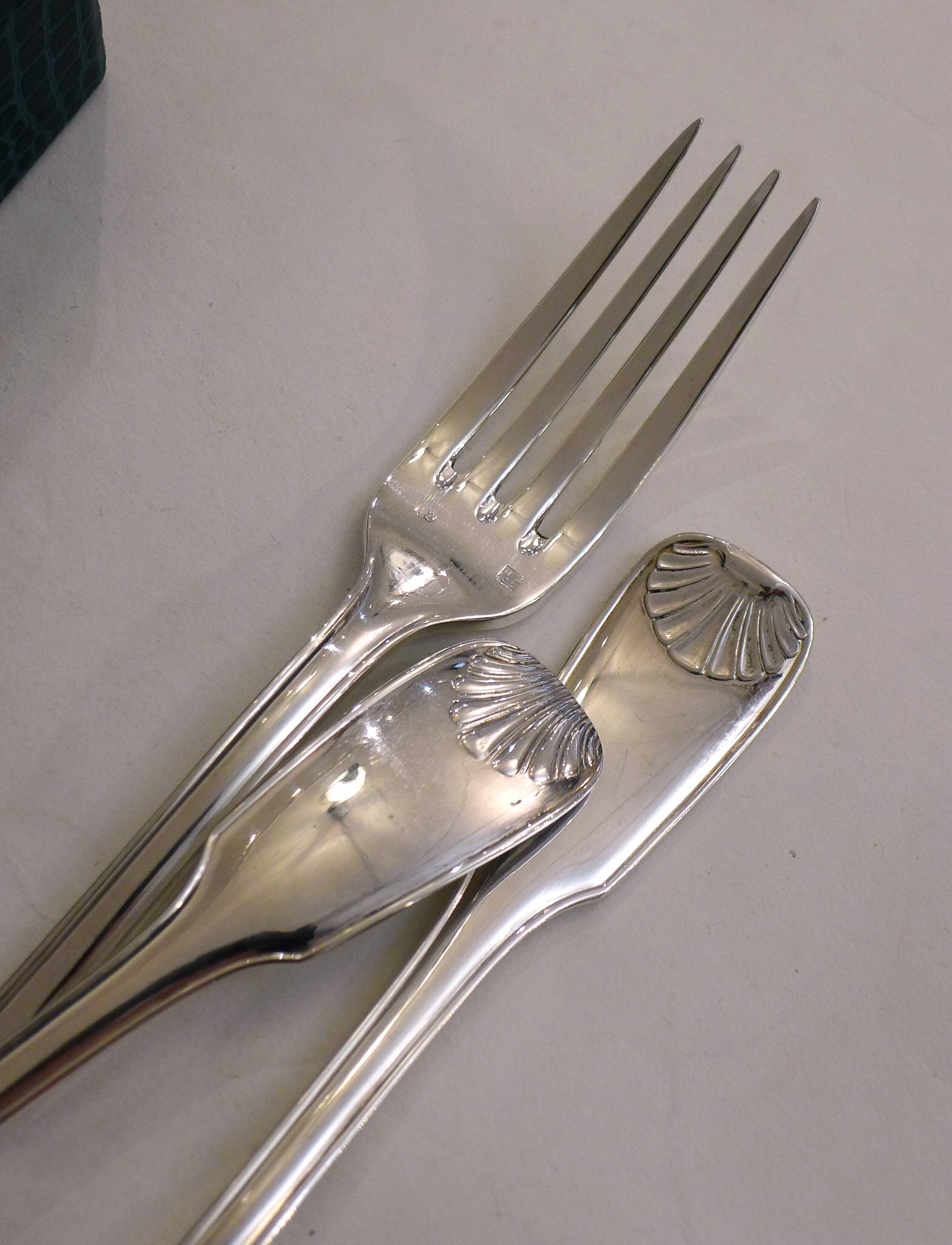 Cutlery set 36 pieces silver metal