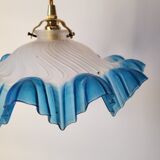Blue opaline suspension