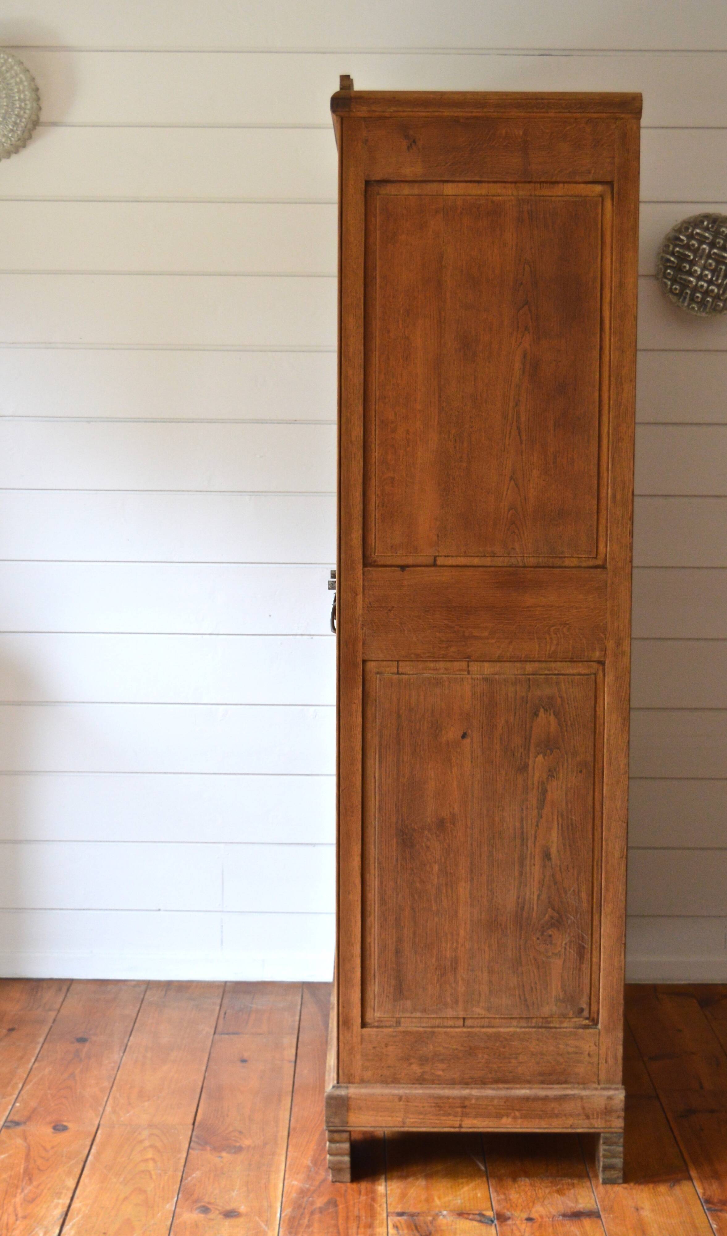 Art Deco wardrobe