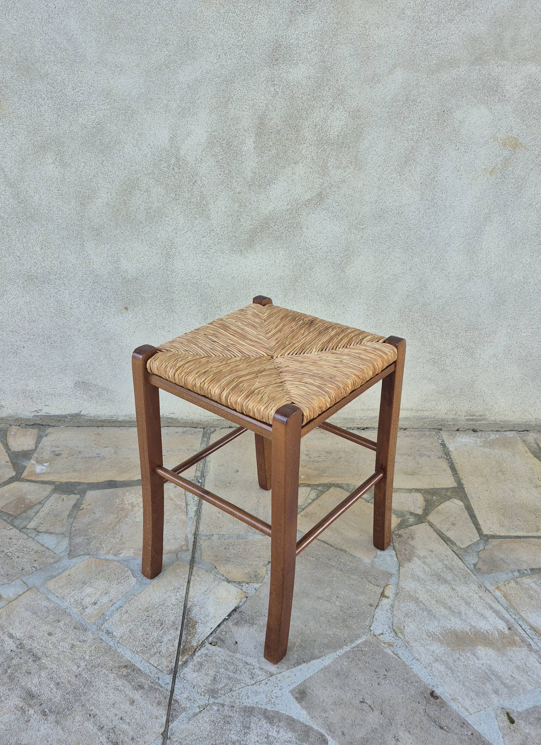 Tabouret paillé Français vintage