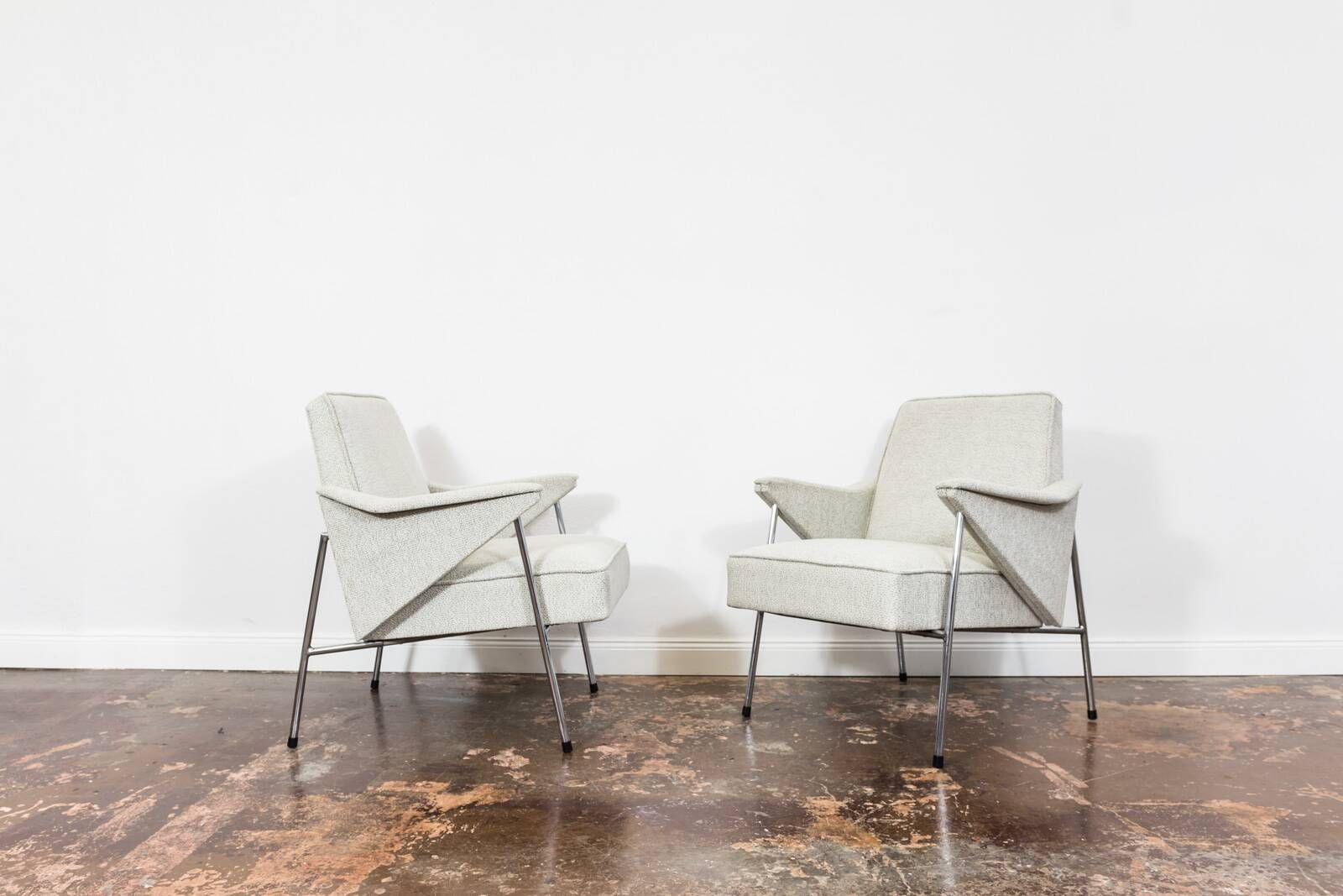 Vintage metal armchairs “Bat” by Wchód Zadziele, Poland, 1960s