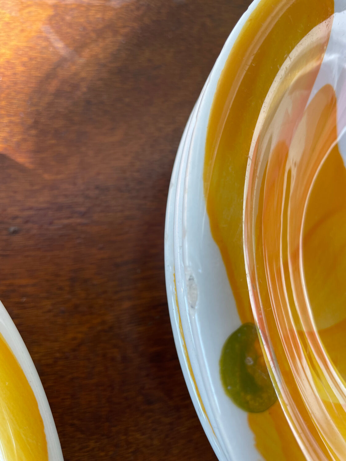 Set of 4 floral plates