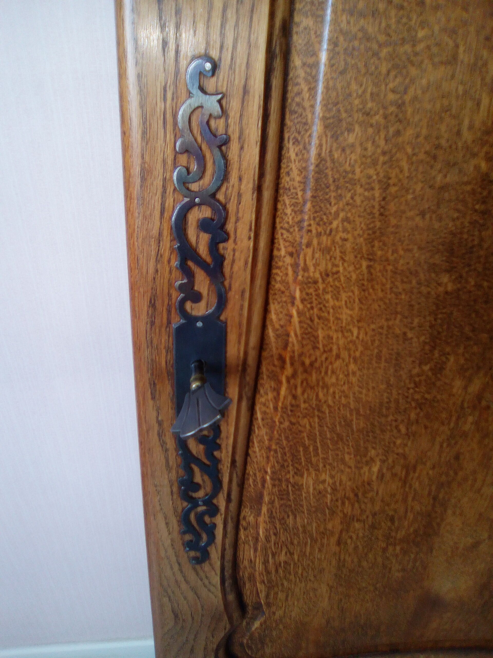 Louis XV/regency style wardrobe