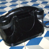 50/60 standard black bakelite rotary phone