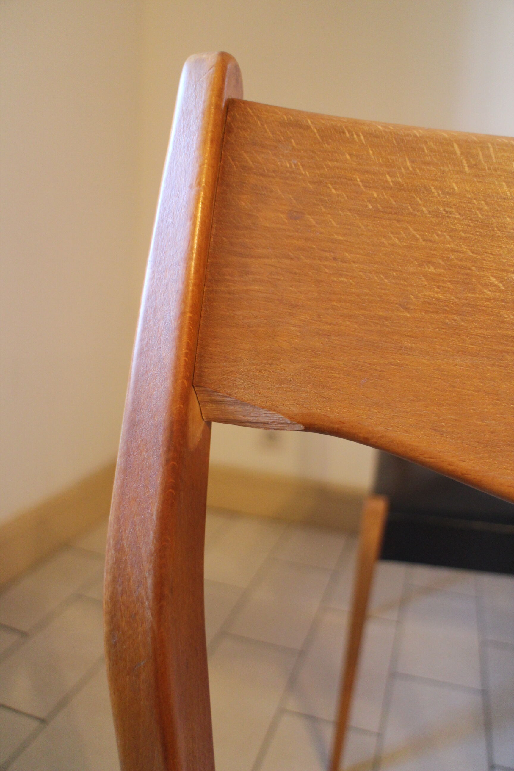 Series of 6 Scandinavian chairs in teak and skaÏ