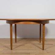 Mid-Century Round Teak Extendable Dining Table, United Knigdom, 1960s