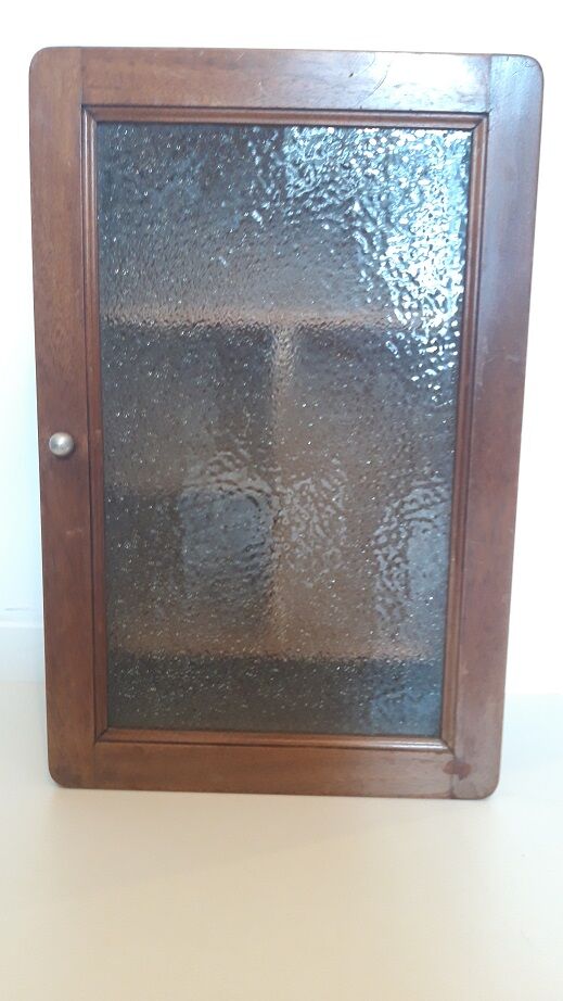 Medicine cabinet