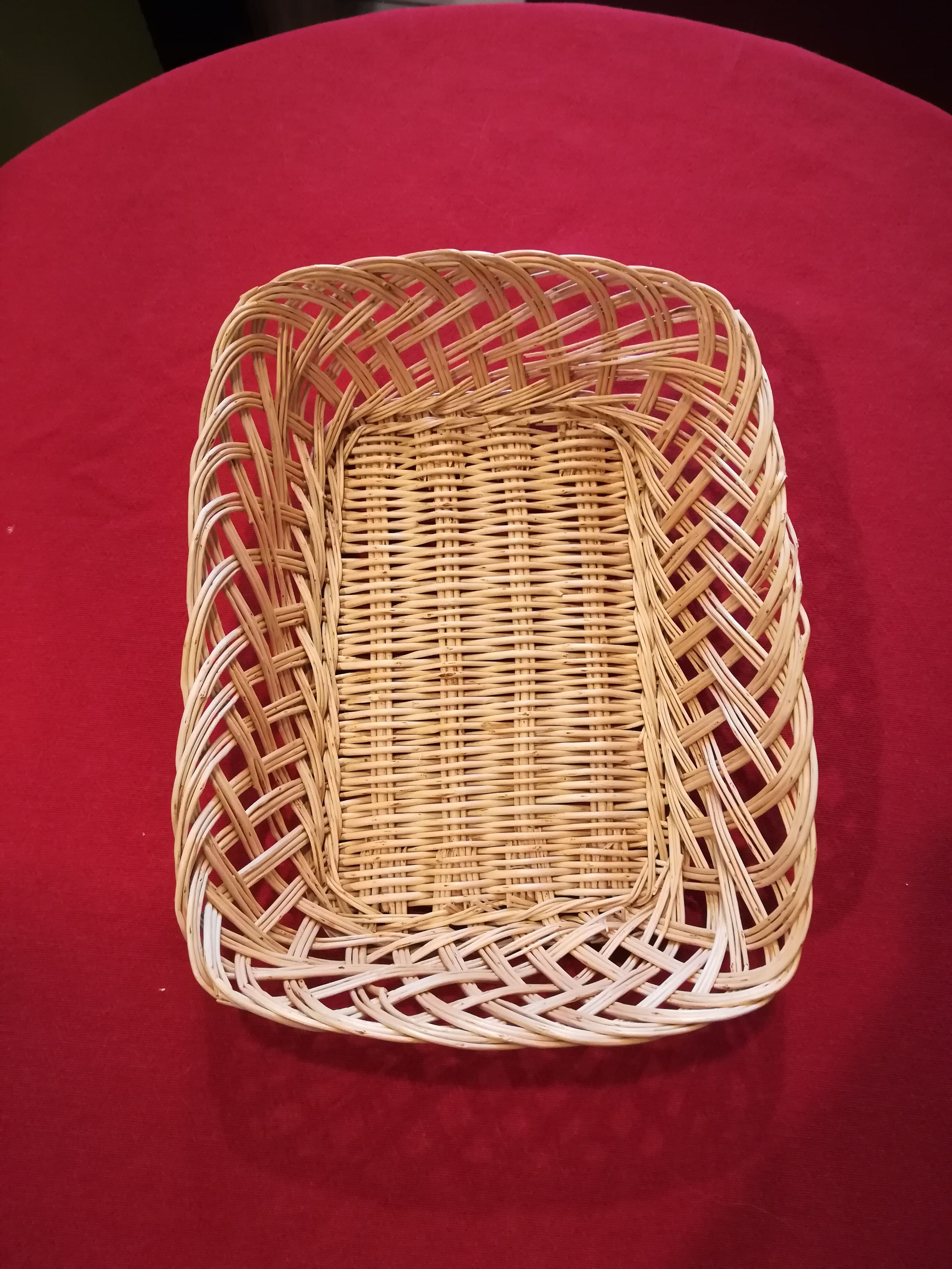 Lot of five baskets wicker