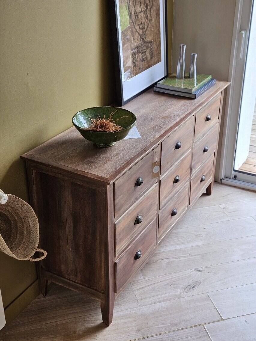 Teak sideboard with shell handles, refurbished | Léon