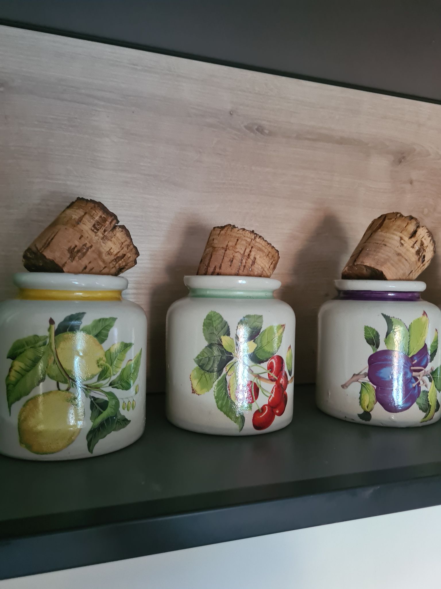 Pots sandstone decoration fruits