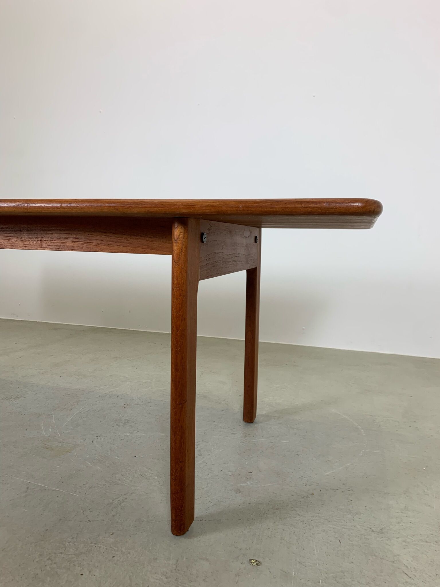 Table basse xl danois midcentury