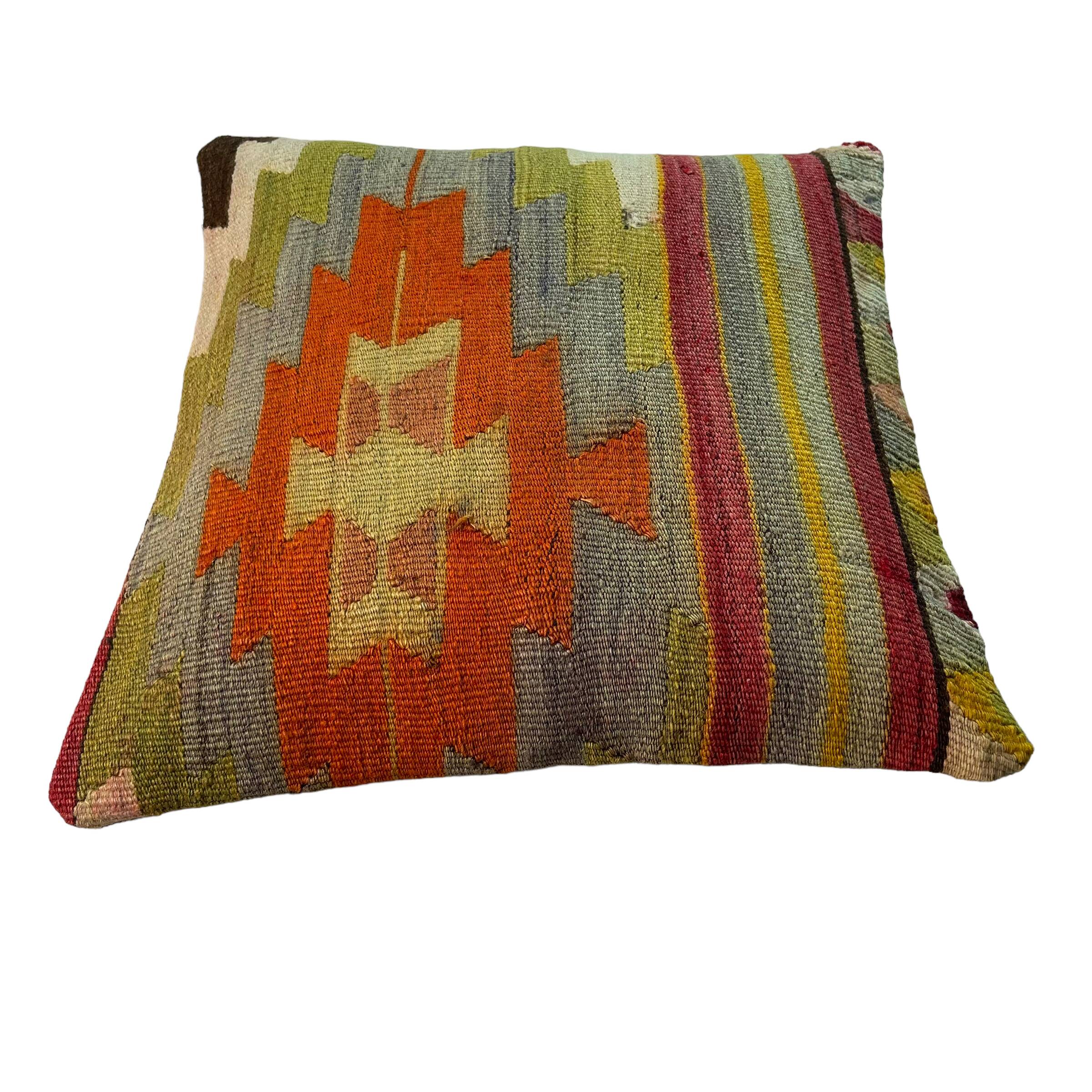 Vintage turkish kilim cushion cover , 40 x 40 cm