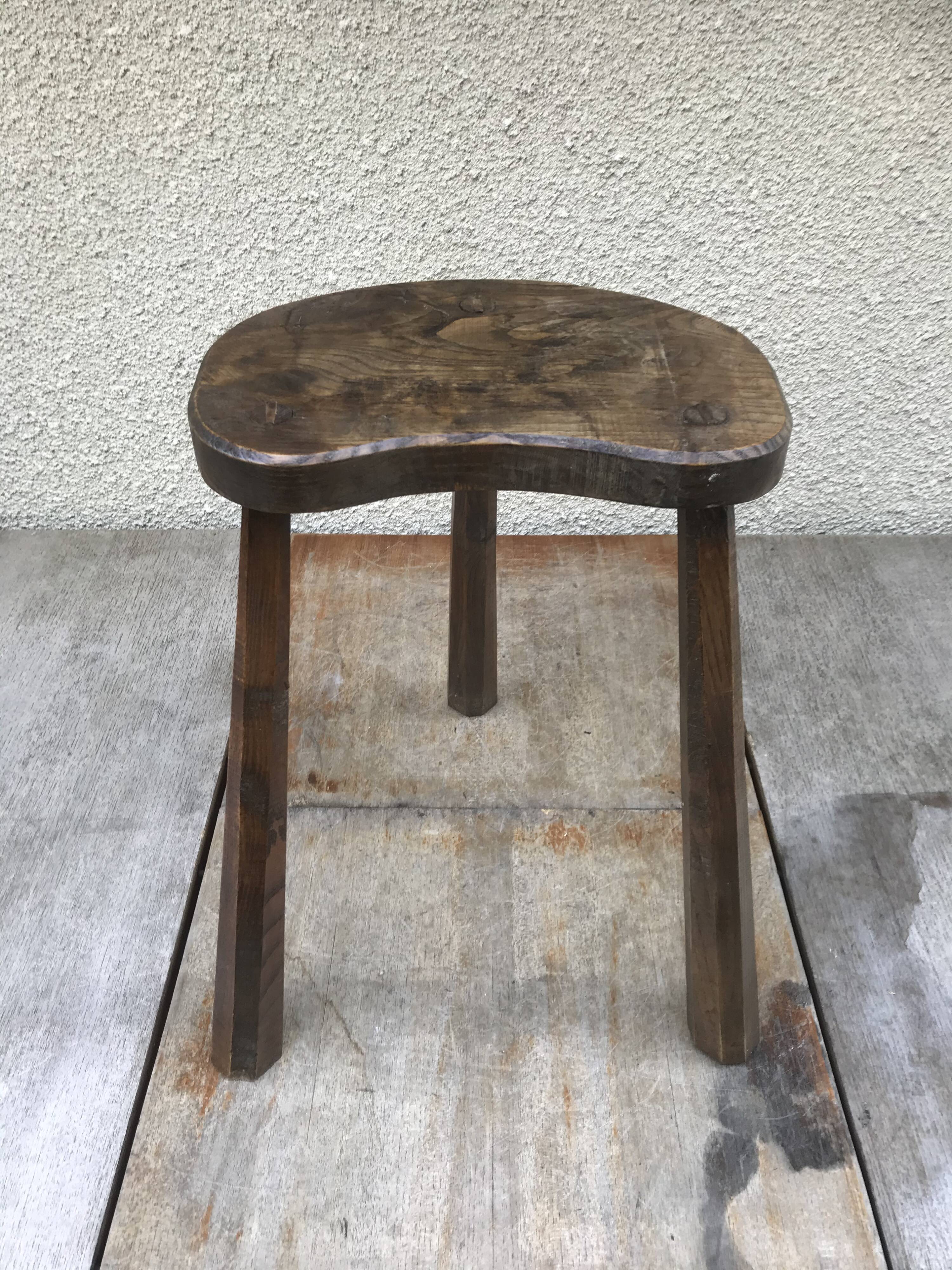 Old walking tabouret feet tripodes vintage dark wood
