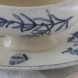 Gravy boat