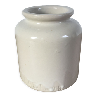 Beige stoneware mustard pot