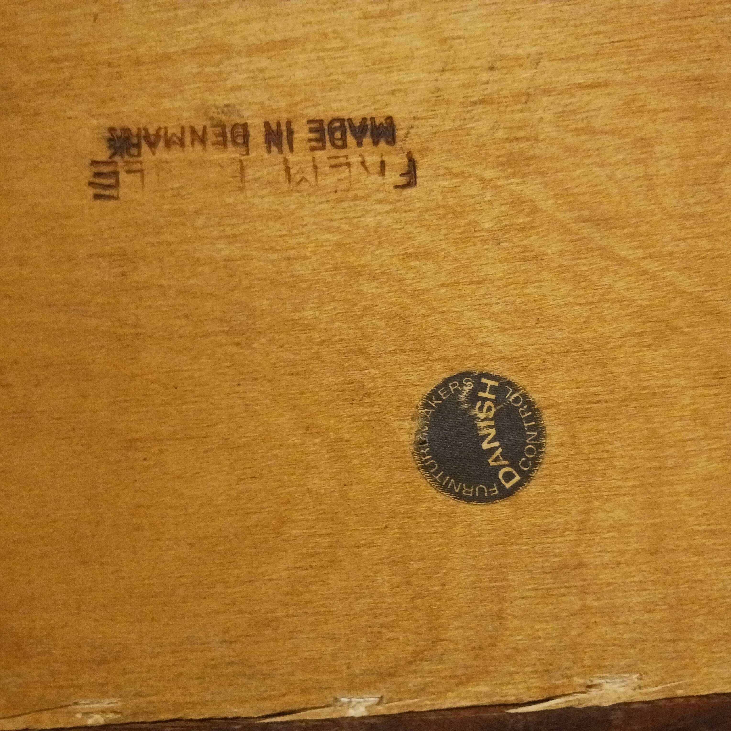 Danish tripod chair by Hans Olsen