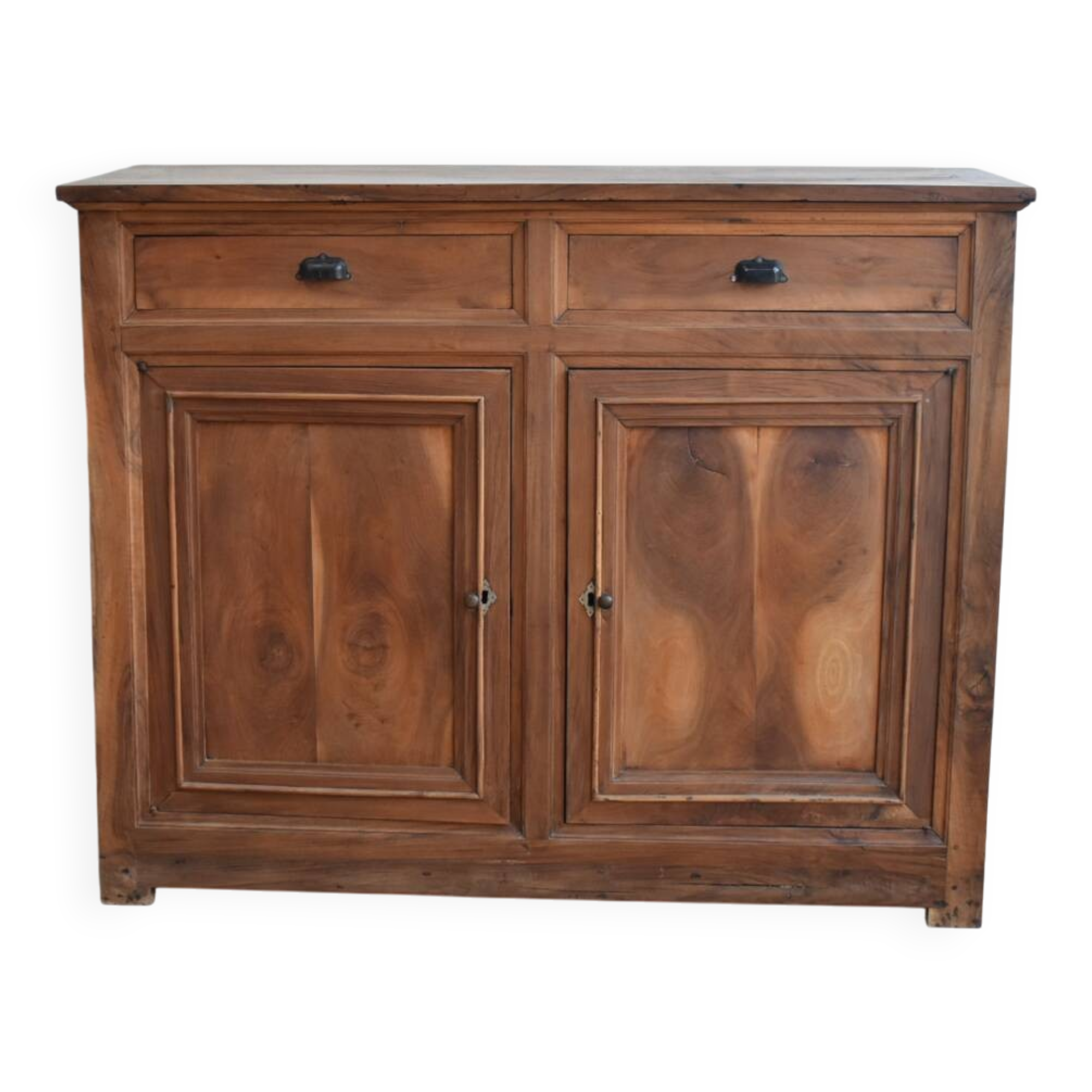 Solid wood sideboard