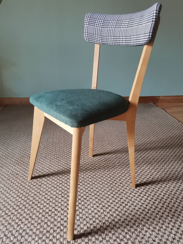 Chaise bistrot verte motif pied de poule