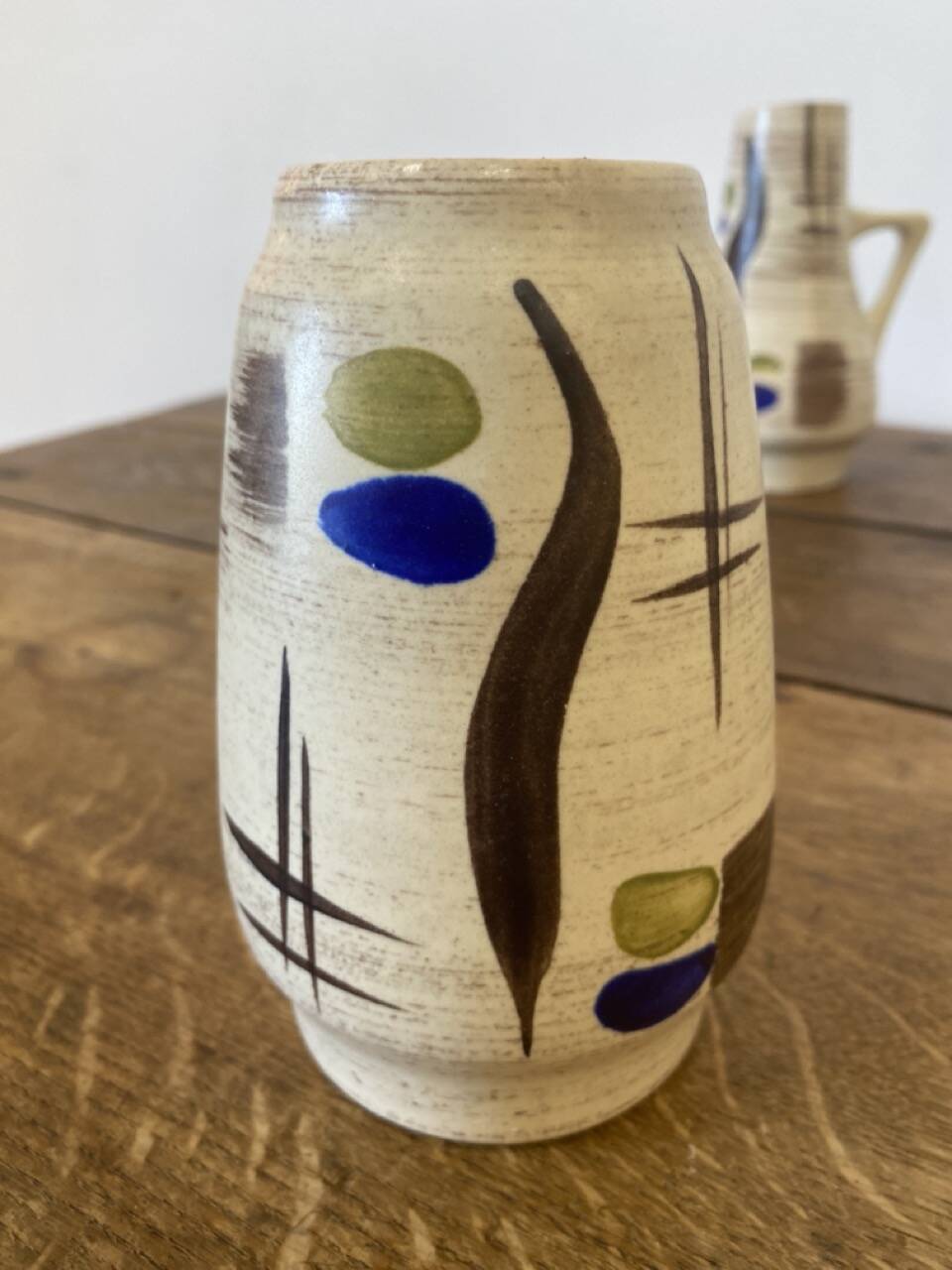 Duo de petits vases abstraits, ton écru, West Germany, 1960