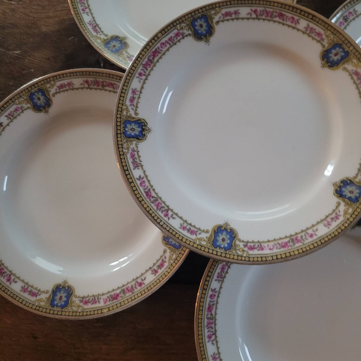 Set of 5 dessert plates – French Limoges porcelain, neo-style decor