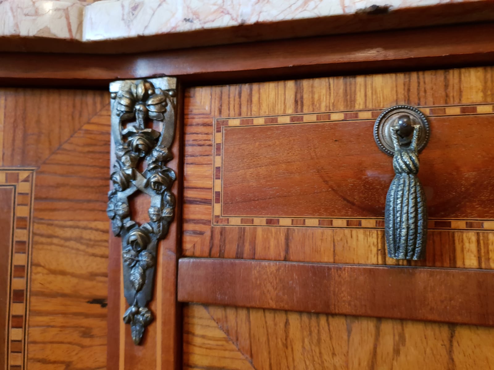 Precious wood art deco vessel