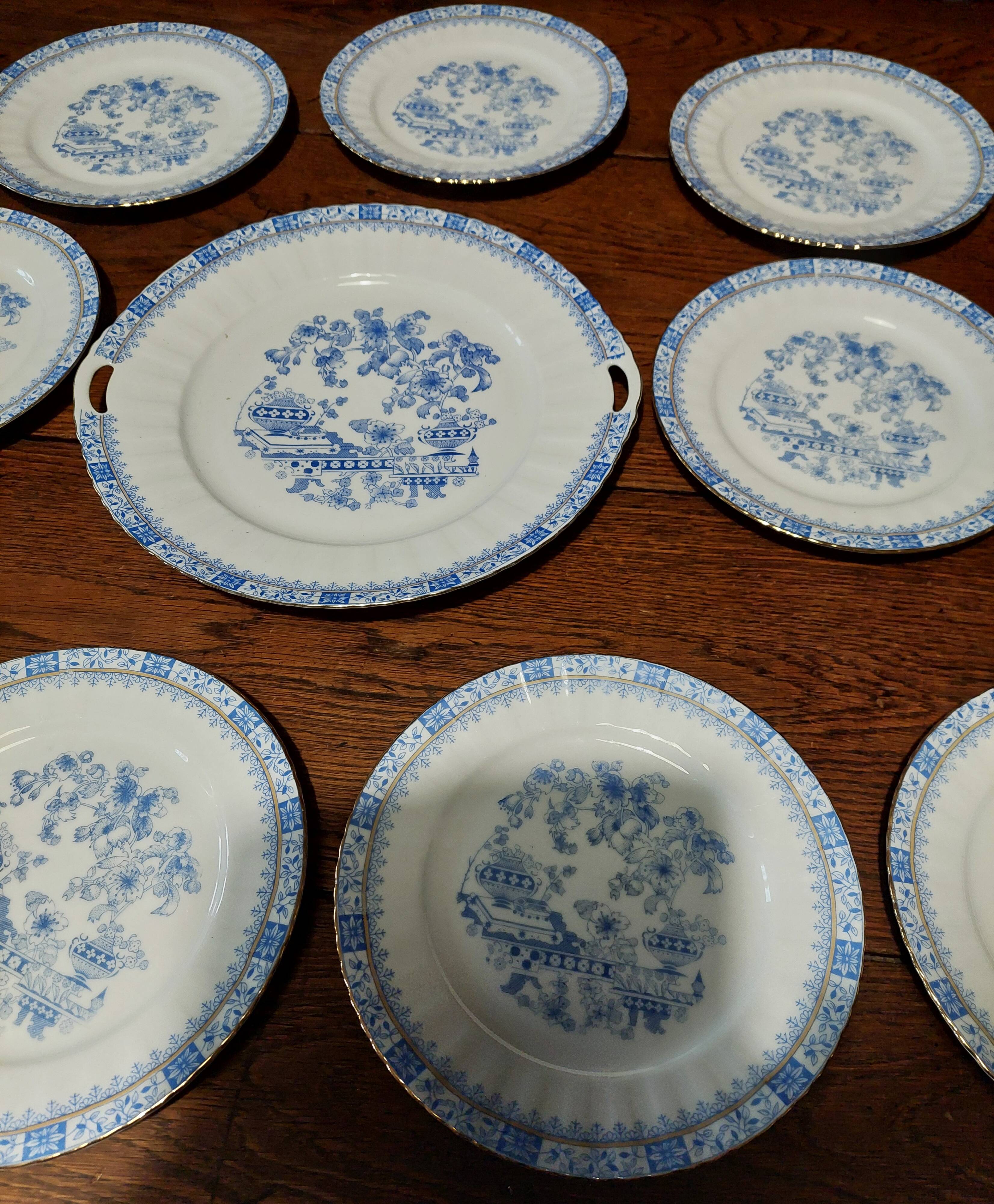 Dessert service twelve plates and round dish Bavaria China blau porcelain