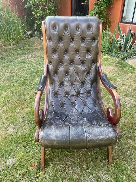 Chesterfield armchair