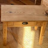 Table basse de ferme ancienne en bois massif brut 1 tiroir