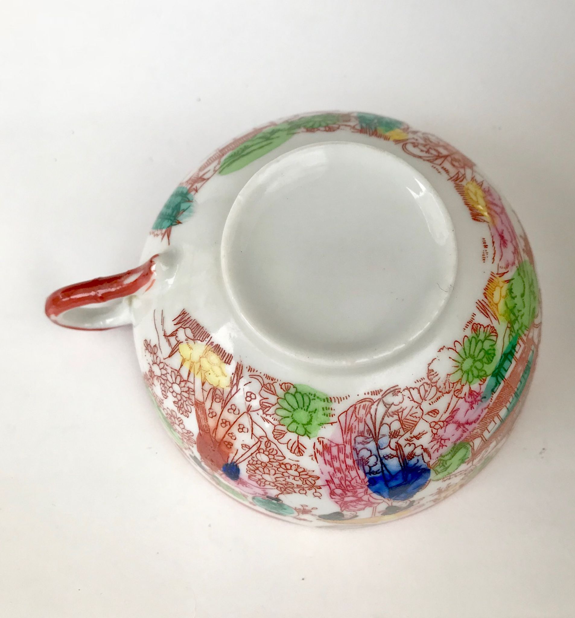 Japanese porcelain tea service at the end of the 19th century
