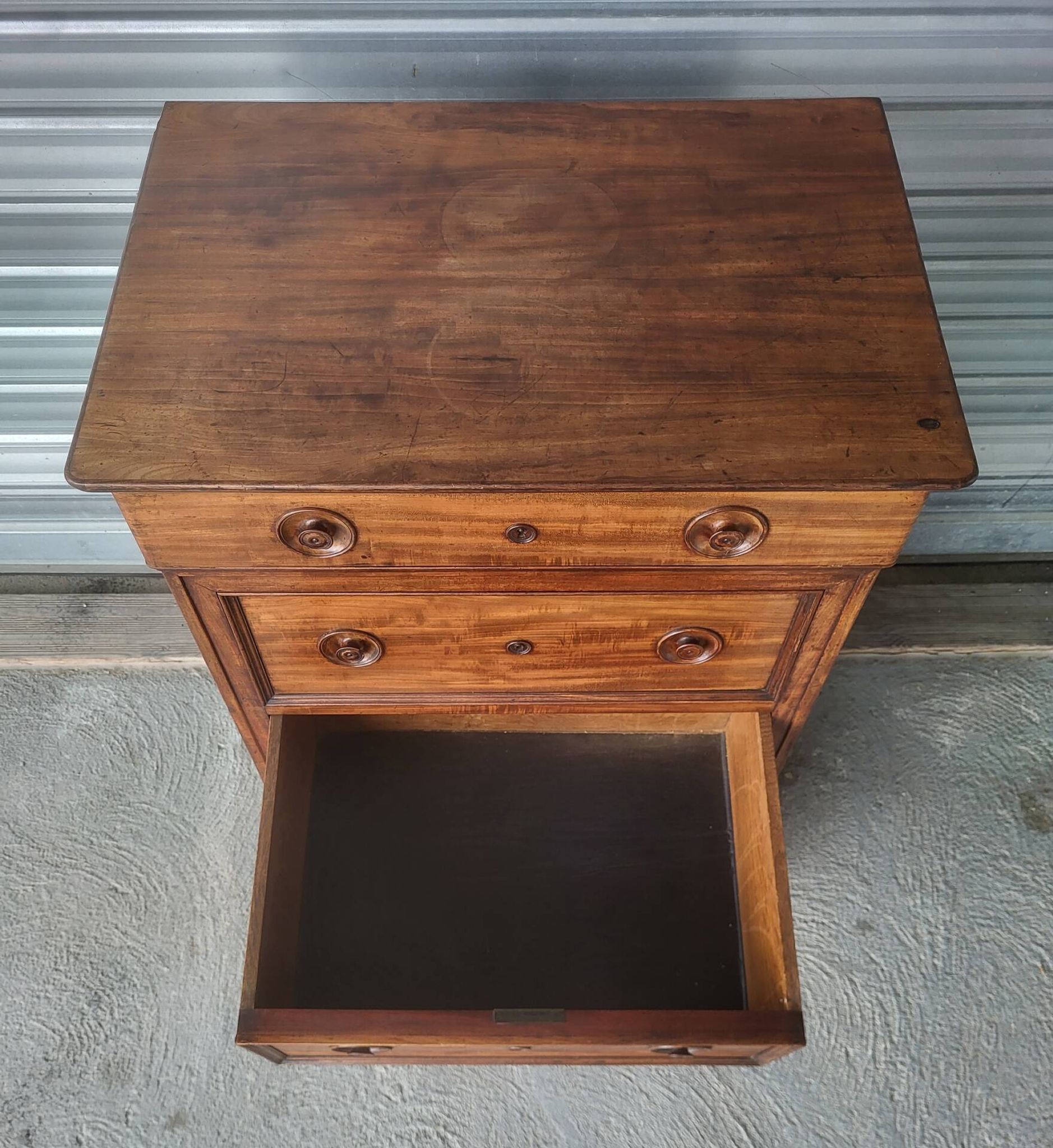 High chest of drawers Louis Philippe mid-19th century