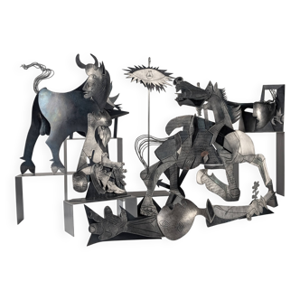 Groupe sculptural « D'après Picasso » en métal, hommage à Guernica, fin du XXe siècle
