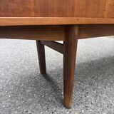 Scandinavian-style enfilade