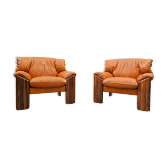 Set de 2 fauteuils en cuir cognac par Sapporo pour Mobil Girgi Italie 1970s