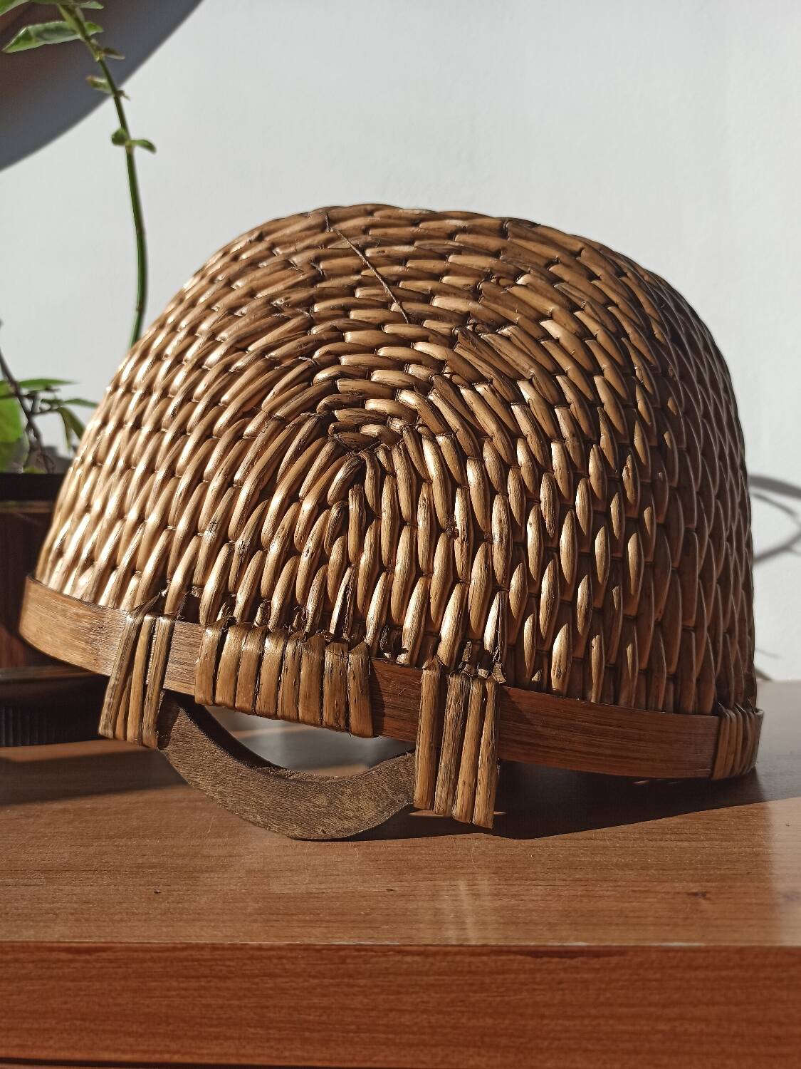 Vintage woven rattan basket - Traditional Asian wickerwork