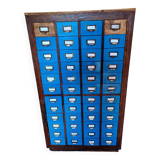 Old craft cabinet with drawers - in oak with blue bakelite front