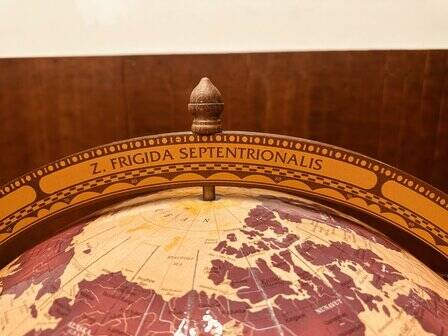 Classic Italian Zoffoli Aries globe bar floor model