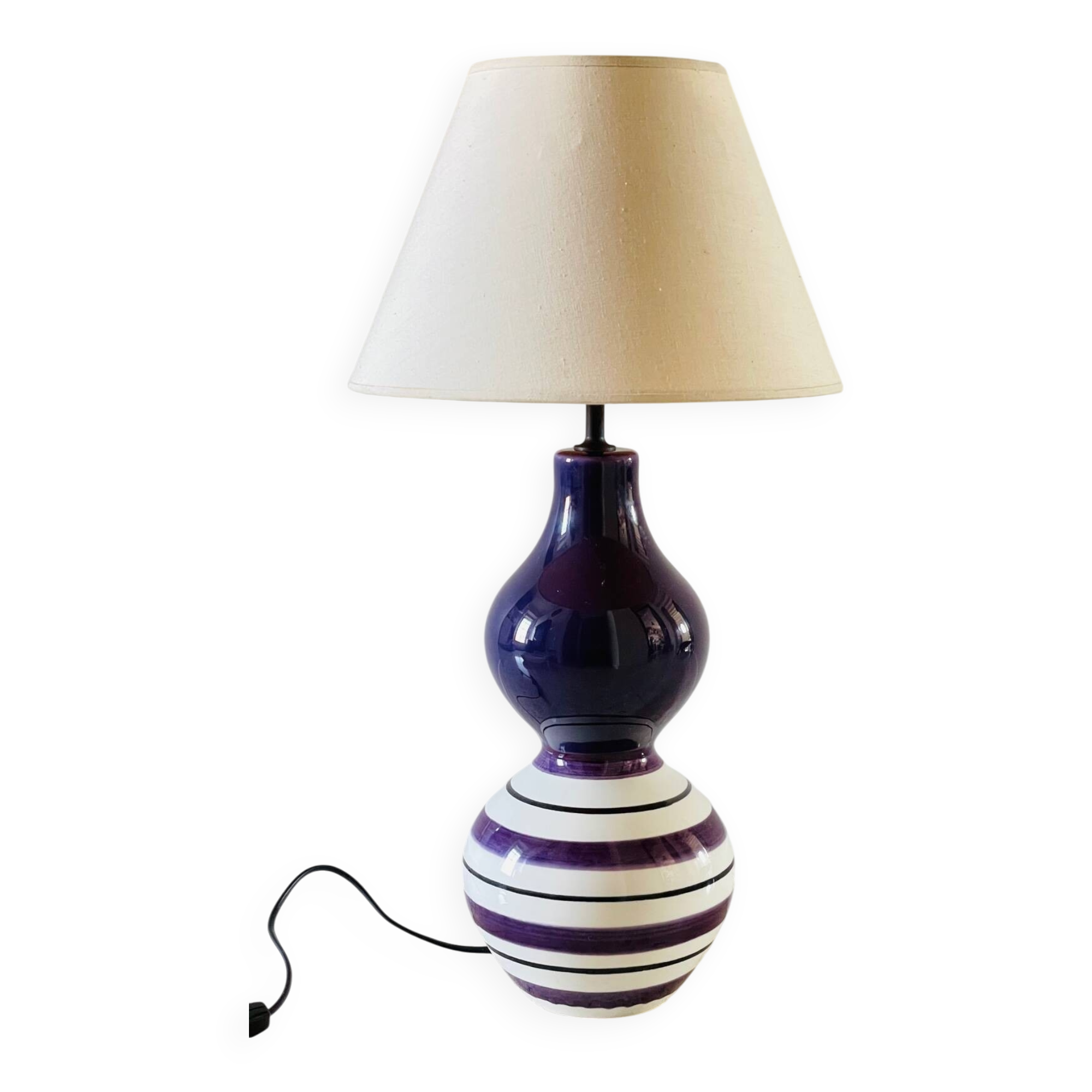 Ceramic lamp by Koralcoa